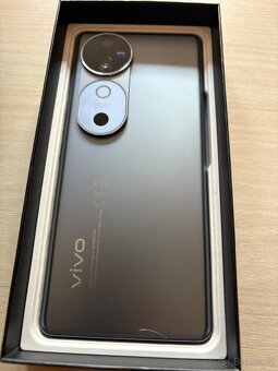 Mobilní telefon vivo V40 5G 8 GB / 256 GB - Stellar Silver - 2