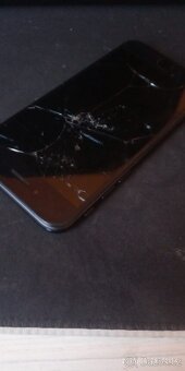 apple iPhone 7 - na díly - 2
