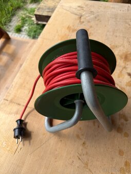 prodlužovací kabel 3x1,5mm 25m - 2