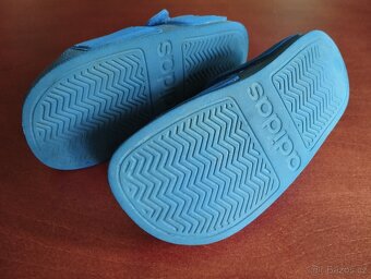 Sandálky Adidas - vel.28 - 2
