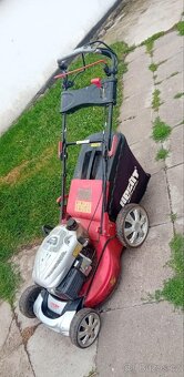 Sekačka hecht na díly - 2