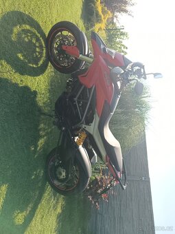 Ducati Hyperstrada 821 - 2