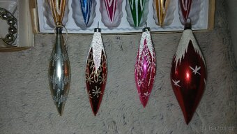 Starší Vánoční ozdoby - skleněné, kuličkové nebo jiné - 2