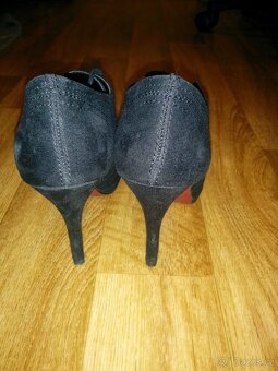 Černé lodičky - 2