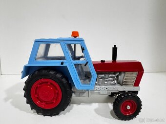 KDN - stará hračka - TRAKTOR ZETOR CRYSTAL - 2