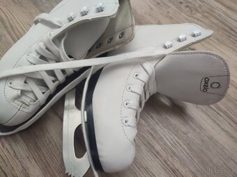 Dívčí brusle Oxelo Decathlon - 2