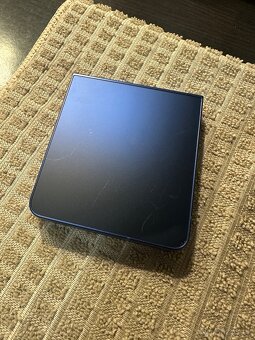Samsung Galaxy Z Flip 7 – Modrý, 256 GB - 2