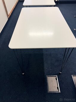 Kancelářské stoly - 2