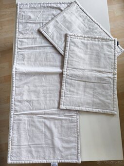 ručně šitá bavlněná vánoční sada – běhoun na stůl + 2 prostí - 2