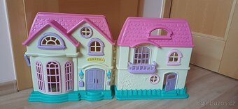 Domeček pro panenky - 2