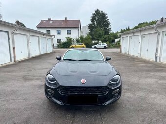 Fiat 124 Spider 1.4 Turbo (2017) - 2