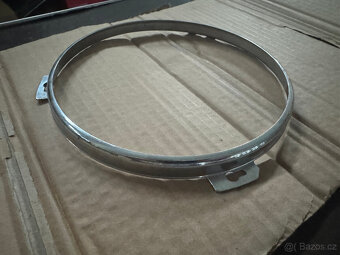 LADA, VAZ, ŽIGULI - VNITŘNÍ RÁMEČEK SVĚTLOMETU - 2