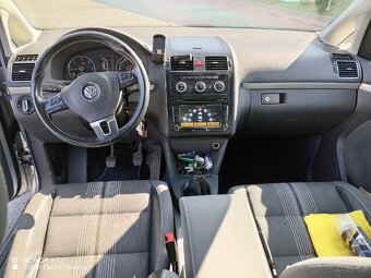 Vw touran 2.0 tdi MATCH vybava rok 2012 - 2