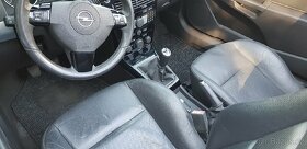 Opel Astra H Twintop Cosmo 1,8 benzín - 2