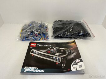 LEGO 42111 Technic - Domův Dodge Charger - 2