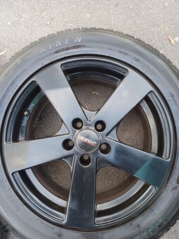 5x100 R16 6,5j et 38 Dezent cerne - 2