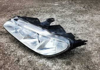 leve predni svetlo peugeot 406 coupe - 2