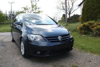 Volkswagen Golf Plus 2,0 FSi,SPORT,110kW,Servisní kniha - 2
