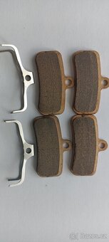 Brzdové destičky Shimano D02S Metal PC- 400,- ks - 2