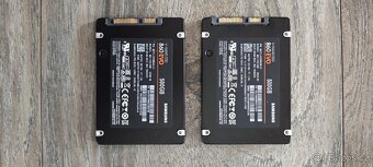 2 x Samsung 860 EVO 500Gb - 2
