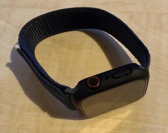 Apple Watch 9 Cellular, 45mm, černé + kryt - 2
