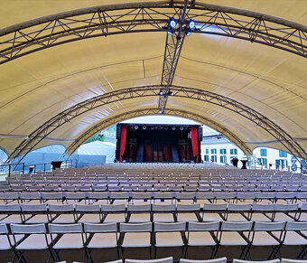 TOMÁŠ KLUS koncert 7. 6. 2025 Praha - 2 ks VIP lístky LEVNĚ - 2