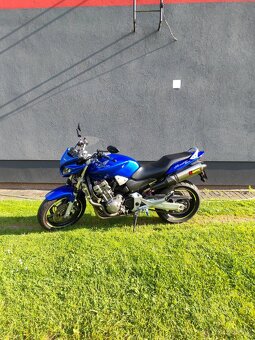 Honda CB900 Hornet - 2