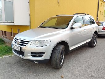VW Touareg 3.0 V6 - 2