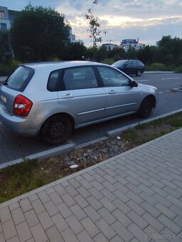 Kia Cerato 1.5CRDI 16V 75Kw Nová STK - 2