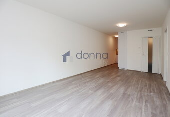 2+kk, 64,3m2 +balkon 5,8m2, Sochorcova ulice, Praha 4 - Háje - 2