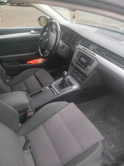 Prodám VW Passat B8, 6/2017, 2.0 - 2