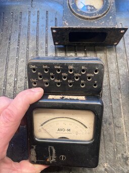 Stré budiky voltmetr ampérmetr - 2