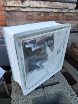 Luxfera 1919-8W Wave, s vlnkou - 2