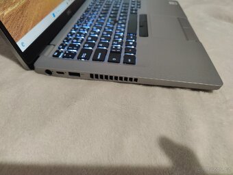 Dell latitude 5410 i5 10310u 16gb rám 256gb ssd - 2