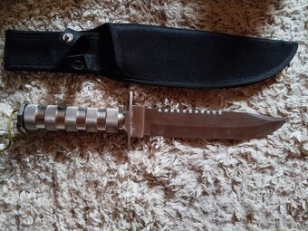 Nůž - 2