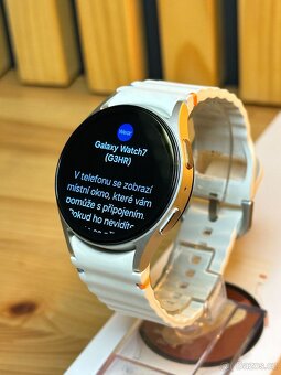 Samsung Galaxy Watch 7 40mm Béžové - 2