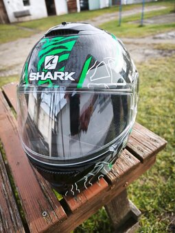 Helma Shark spartan carbon daksha - 2