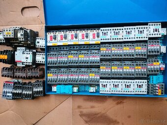 STYKAČ SIEMENS a ABB   90 kč - 2