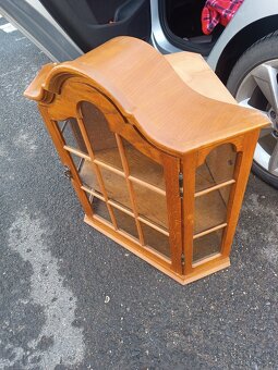 Skříňka - nástěnná i stojatá - 2