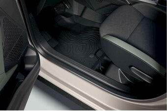 koberce gumové Dacia Duster III TCe 130 - 2
