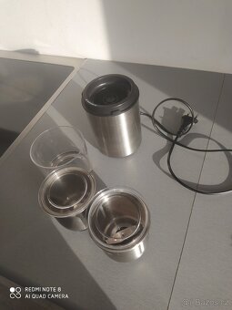 Mlýnek na kávu - 2