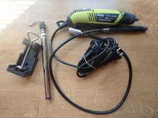 Prodám přímou brusku Ryobi EHT150V s příslušenstvím - 2