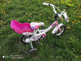 Dívčí kolo 12 - 2