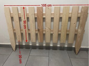Dřevěný dekorativní plot - 2