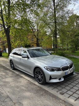 BMW 320d G21 xDrive Touring Luxury Line - 2