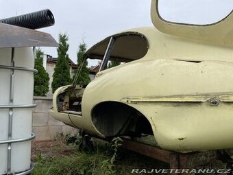 Jaguar E-Type S1 - 2