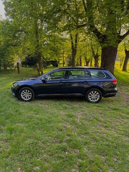 VW Passat B8 2.0 TDi 110 kW 07/2016 2x klíč 2x kola serviska - 2