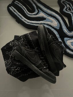 Jordan 1 Low OG Travis Scott Phantom - 2