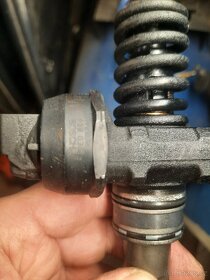 vstriky 2.0tdi 038 130 073 BCB - 2