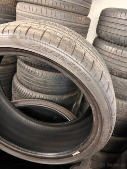 Prodám letní pneu 245/35 r20 a 305/30 r21 - 2
